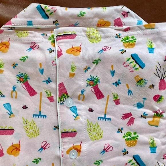 BNWT! Unbranded Sample, “the garden club” short sleeve, capri, PJs, pale pink - Picture 5 of 13